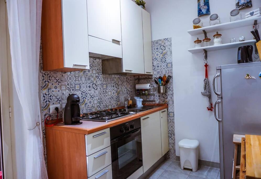 Casa Con Abbonamento Parcheggio Sul Lungomare Apartment Gaeta Exterior photo